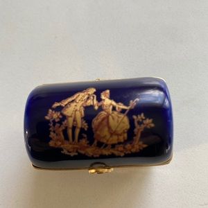 Limoges pillbox from Limoges, France